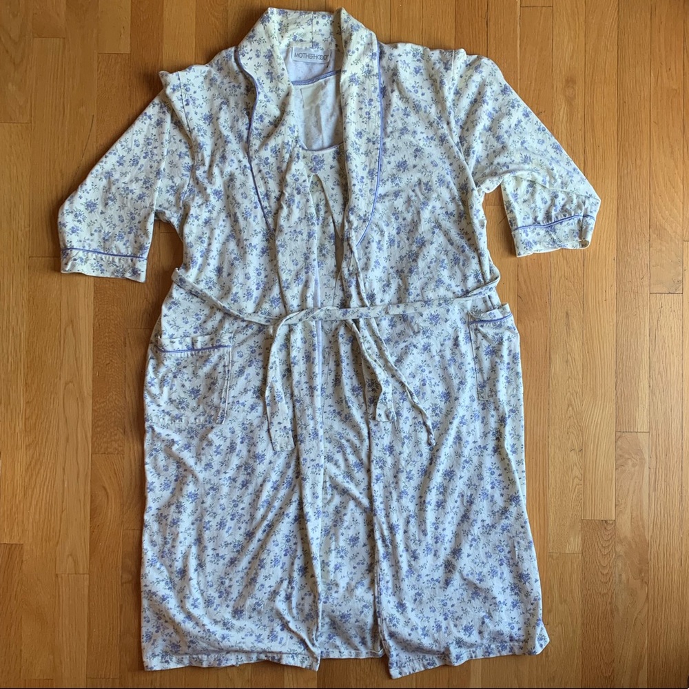 Maternity Gown & Robe
